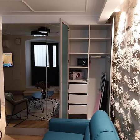 The Old Well In Old Town Apartamento *