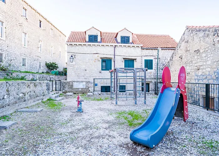 Apartmán The Old Well Elegance By Duhomes *