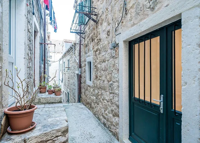 Apartmán The Old Well Elegance By Duhomes *