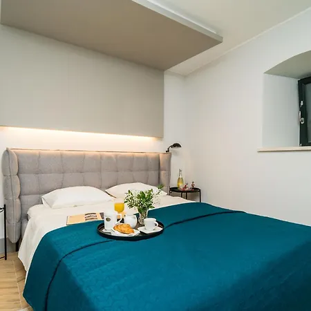 The Old Well In Old Town *